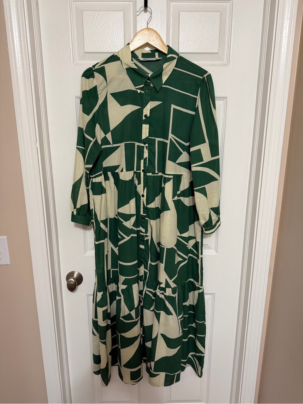 Button-Front Green and Cream Abstract Print Midi Dress